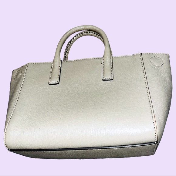 Anya Hindmarch: No Phones No Mobiles Patch Shoulder Tote Bag - Picture 10 of 16